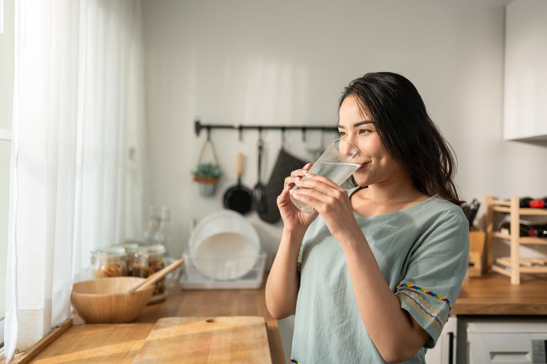 Drink Spring Water – How Hydration Affects Skin Conditions